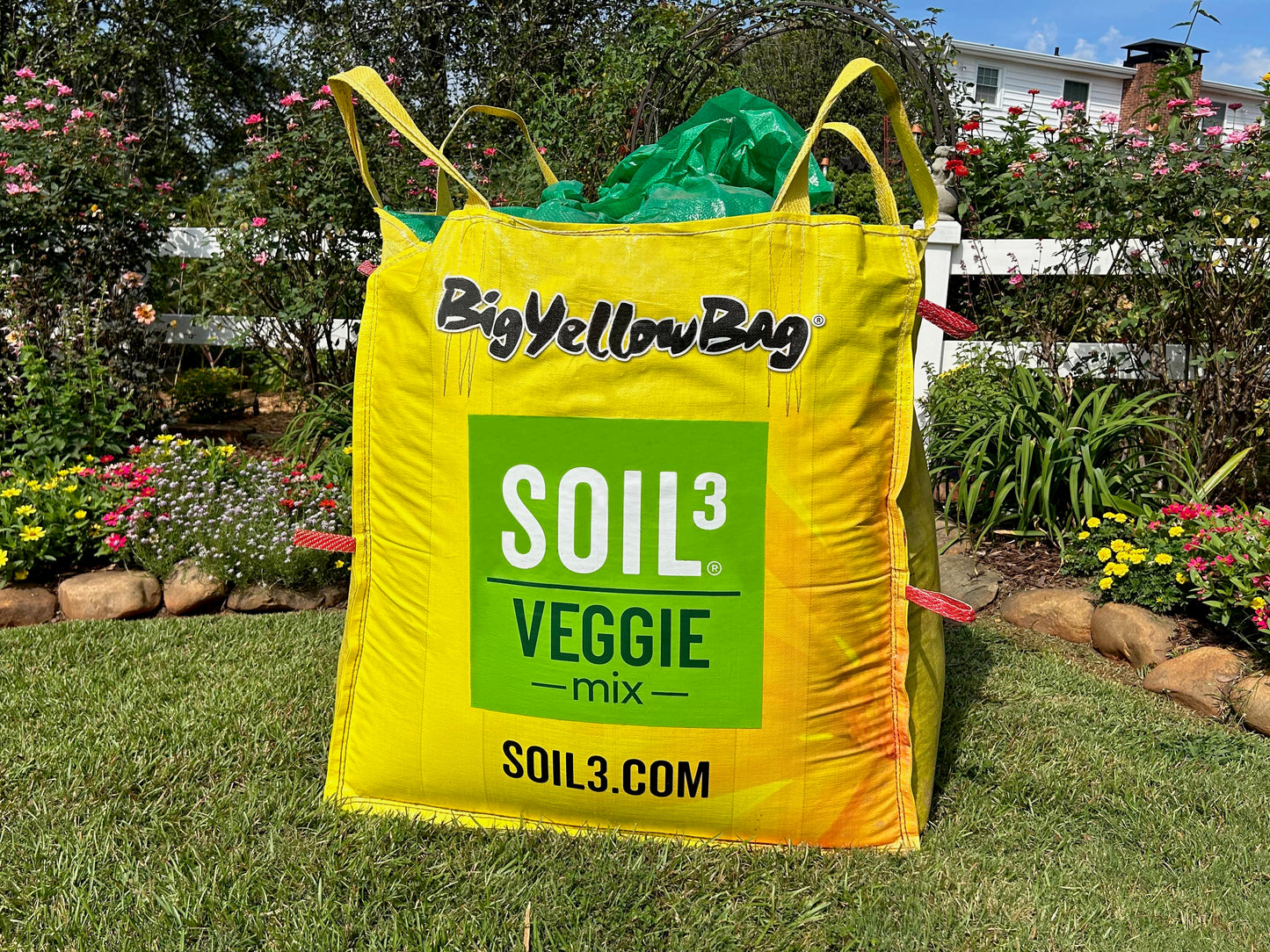 Veggie Mix Bulk Potting Soil in a BigYellowBag - 1 Cubic Yard